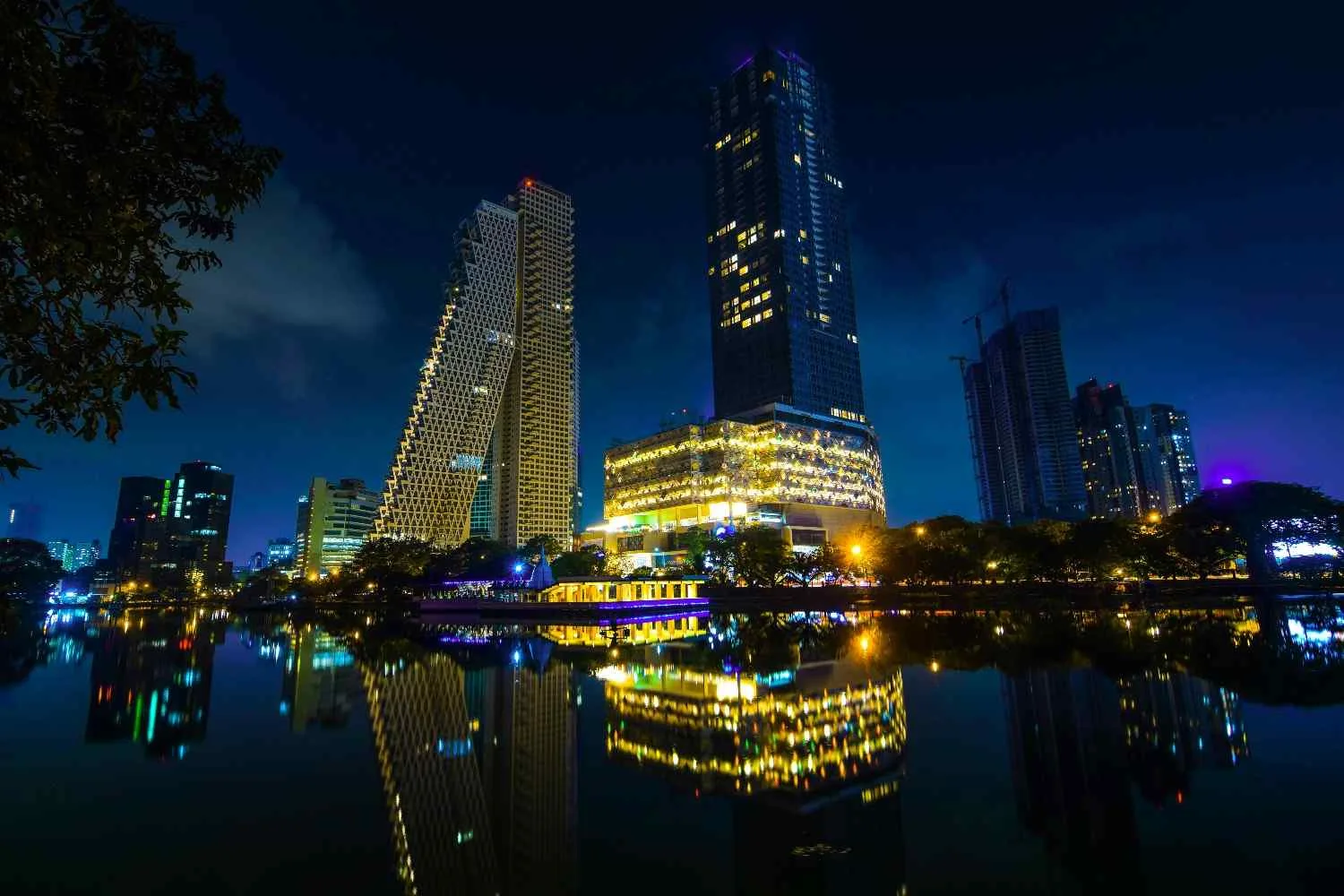 Ultimate Colombo City Explorer Tuk Tuk Tour